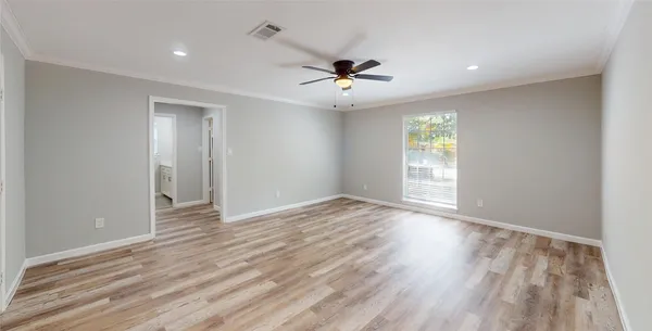 $319,900 | 2206 Carriage Lane, La Marque, TX 77568