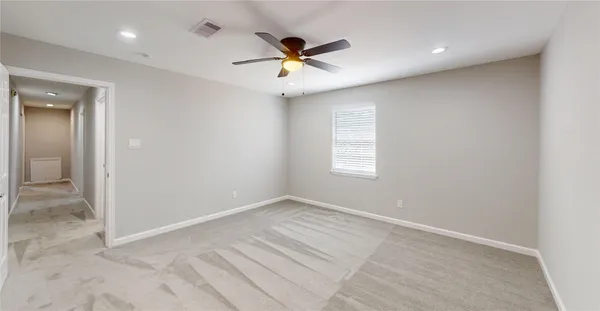 $319,900 | 2206 Carriage Lane, La Marque, TX 77568