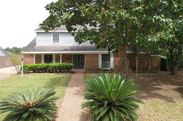 $319,900 | 2206 Carriage Lane, La Marque, TX 77568