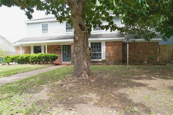 $319,900 | 2206 Carriage Lane, La Marque, TX 77568