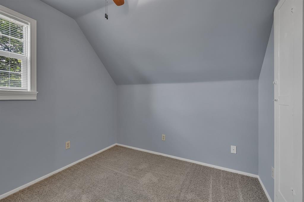 401 Magnolia Street Arlington, TX 76012 - Photo 25 of 32