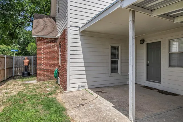 $319,900 | 401 Magnolia Street, Arlington, TX 76012