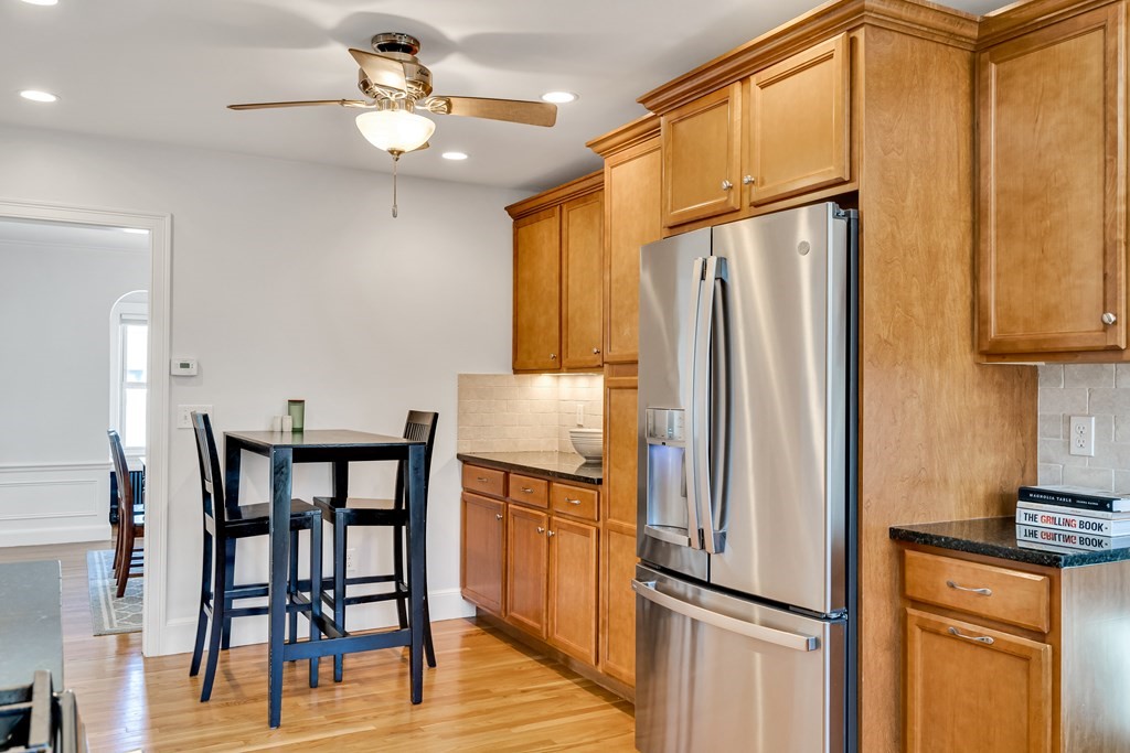 68 St Marys Road Milton, MA 02186 - Photo 4 of 26 Gallery Image 4