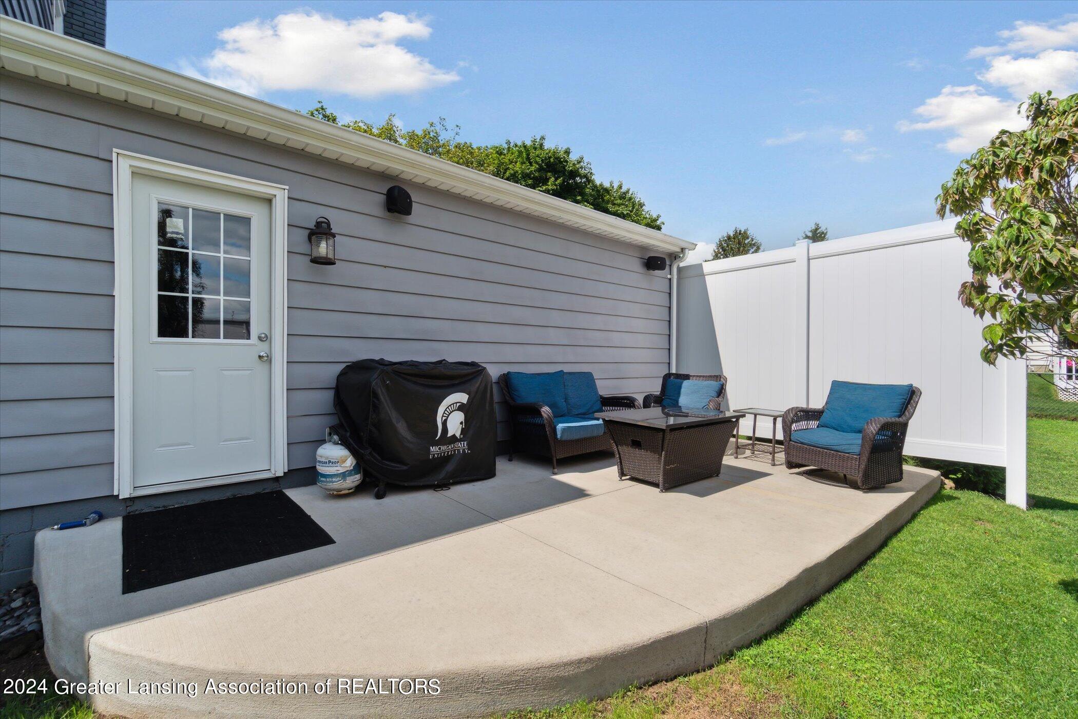 13121 Tucker Road Dewitt, MI 48820 - Photo 35 of 56 Patio