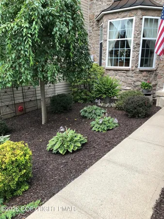 $369,000 | 1733 Big Ridge Drive, East Stroudsburg, PA 18302
