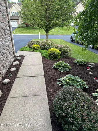 $369,000 | 1733 Big Ridge Drive, East Stroudsburg, PA 18302