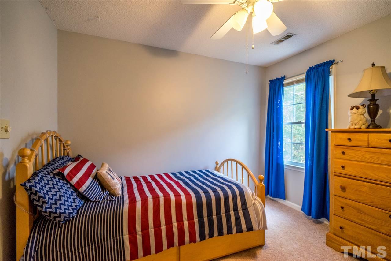 11912 Fairlie Place Raleigh, NC 27613 - Photo 23 of 25