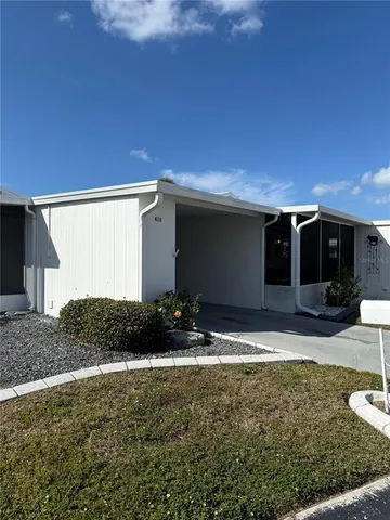 $299,900 | 614 Fair Winds Drive, Unit 614, Nokomis, FL 34275