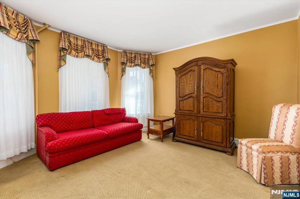 191 Donaldson Avenue Rutherford, NJ 07070 - Photo 6 of 26