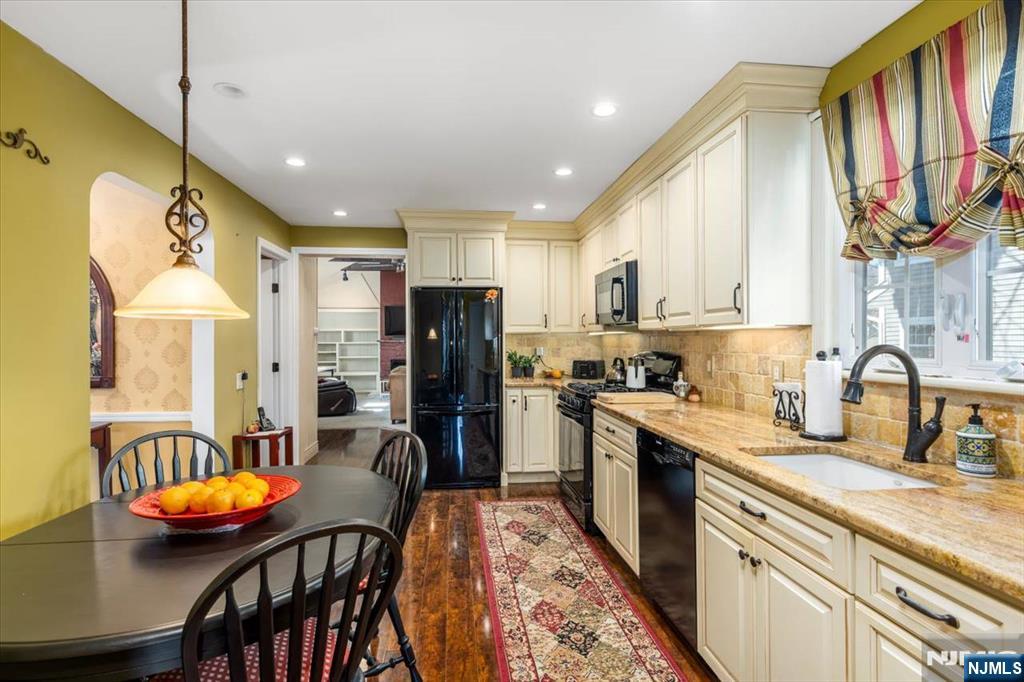 191 Donaldson Avenue Rutherford, NJ 07070 - Photo 8 of 26