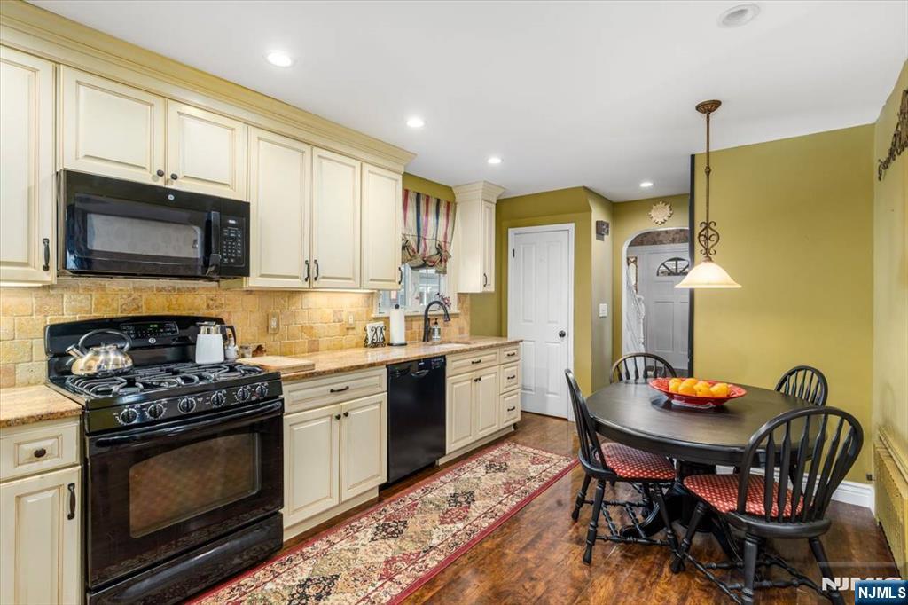 191 Donaldson Avenue Rutherford, NJ 07070 - Photo 9 of 26