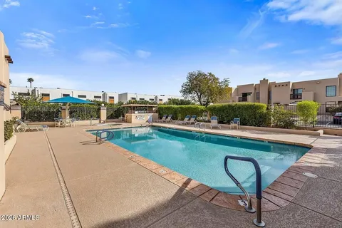 $2,250 | 5402 East Windsor Avenue, Unit 17, Phoenix, AZ 85008