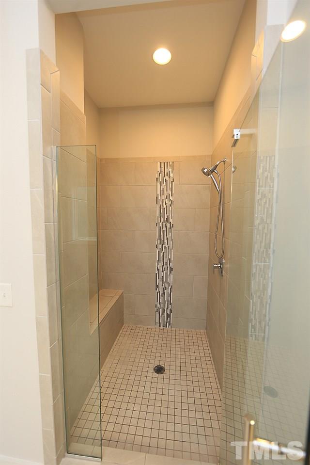 2425 Clinedale Court Raleigh, NC 27615 - Photo 14 of 30 Gallery Image 14