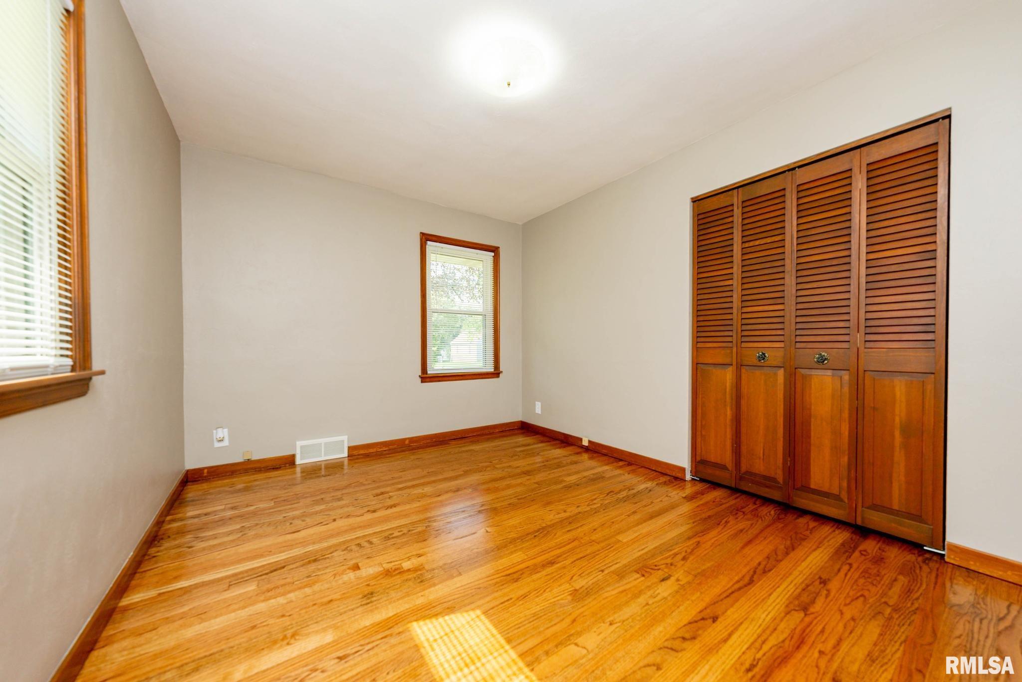 705 Spring Street Washington, IL 61571 - Photo 24 of 43 Gallery Image 24