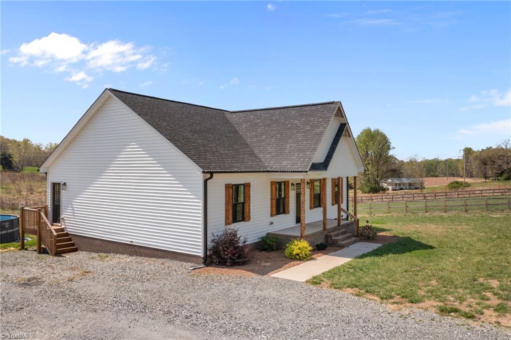 6450 Whites Chapel Road Liberty, NC 27298 - Photo 3 of 39
