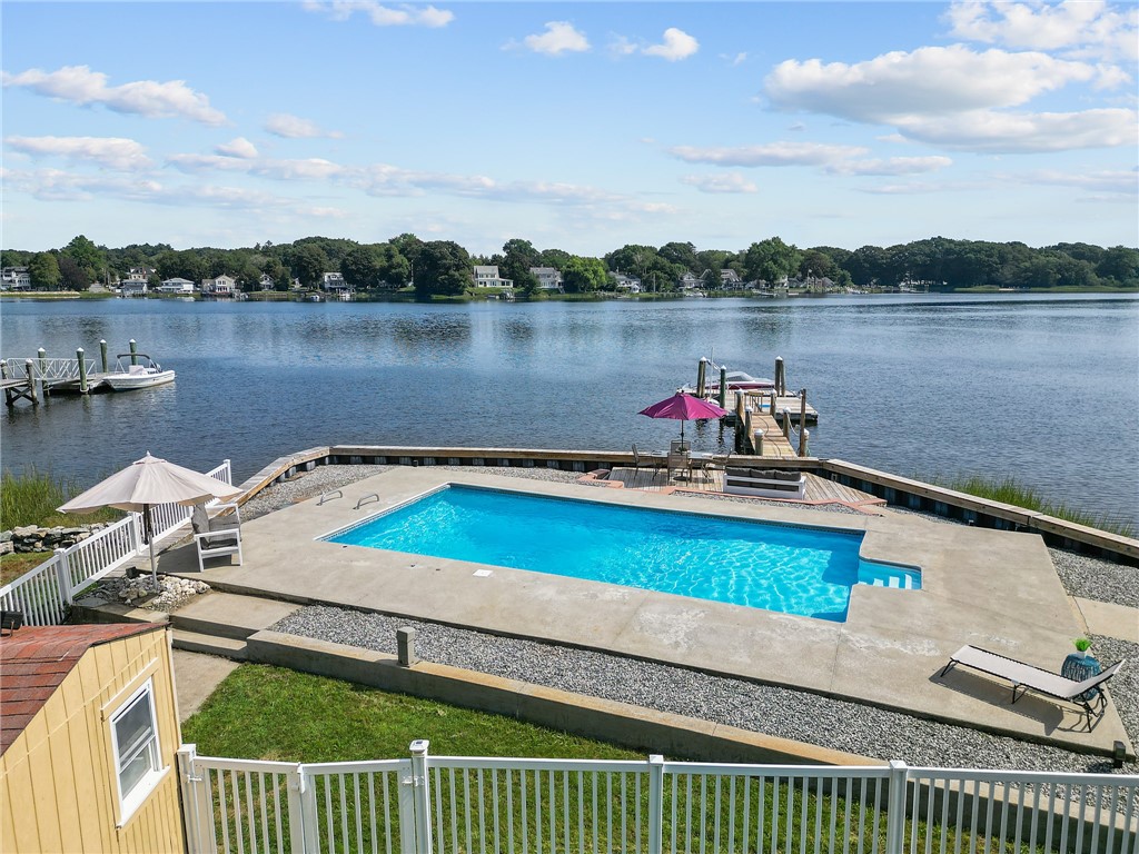 397 County Road Barrington, RI 02806 - Photo 2 of 45