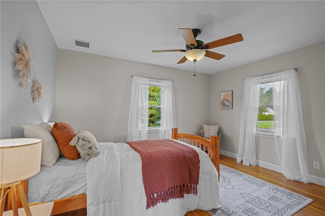 397 County Road Barrington, RI 02806 - Photo 26 of 45 Bedroom 1