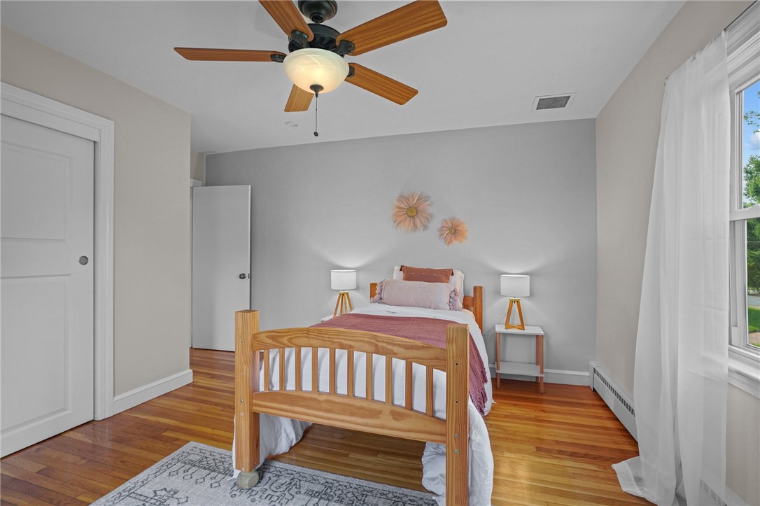 397 County Road Barrington, RI 02806 - Photo 27 of 45 Bedroom 1