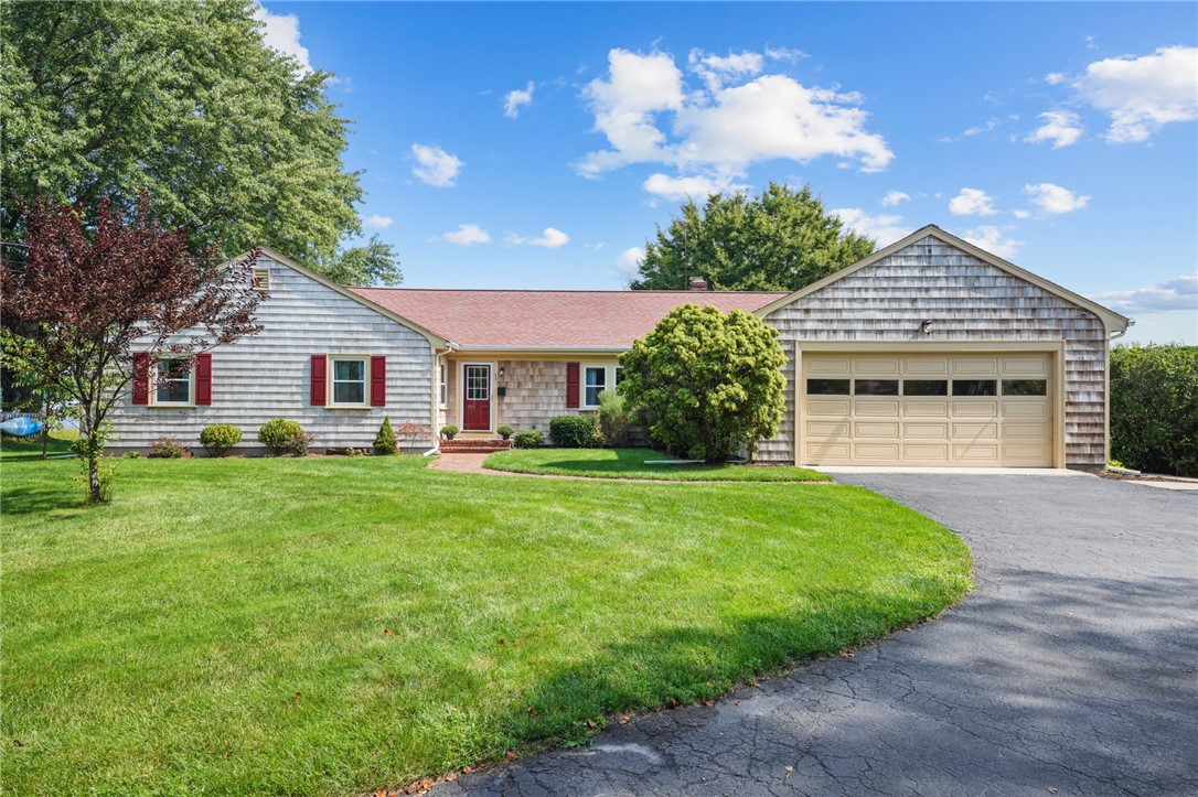 397 County Road Barrington, RI 02806 - Photo 3 of 45