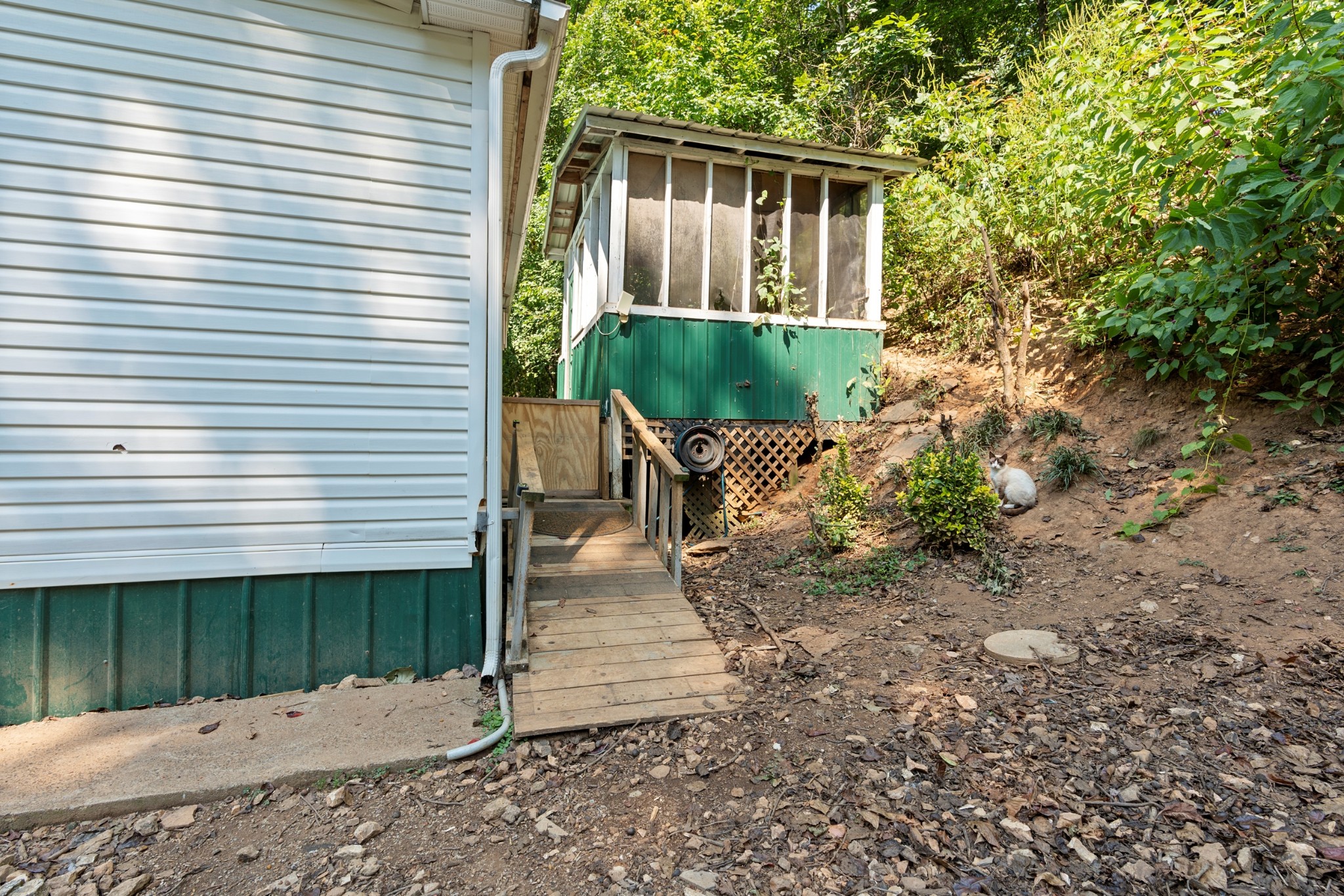 87 Ballard Hollow Road Taft, TN 38488 - Photo 20 of 27