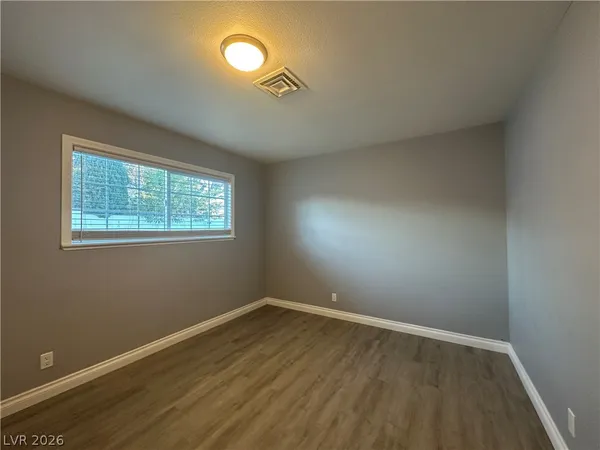 $2,450 | 3955 Redwood Street, Las Vegas, NV 89103