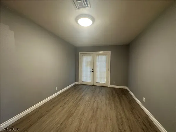 $2,450 | 3955 Redwood Street, Las Vegas, NV 89103
