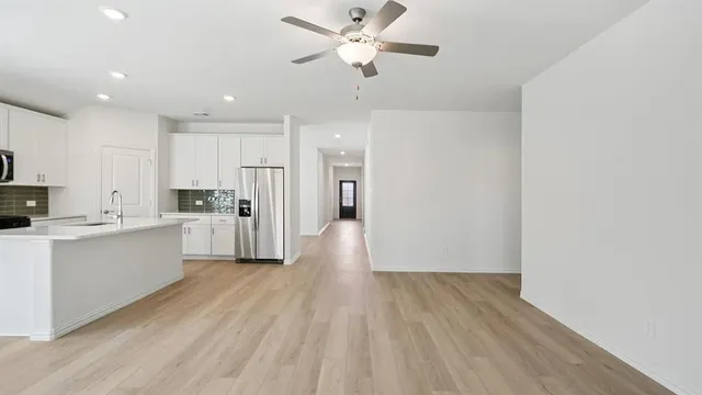 $2,295 | 710 Edgehurst Drive, McKinney, TX 75071