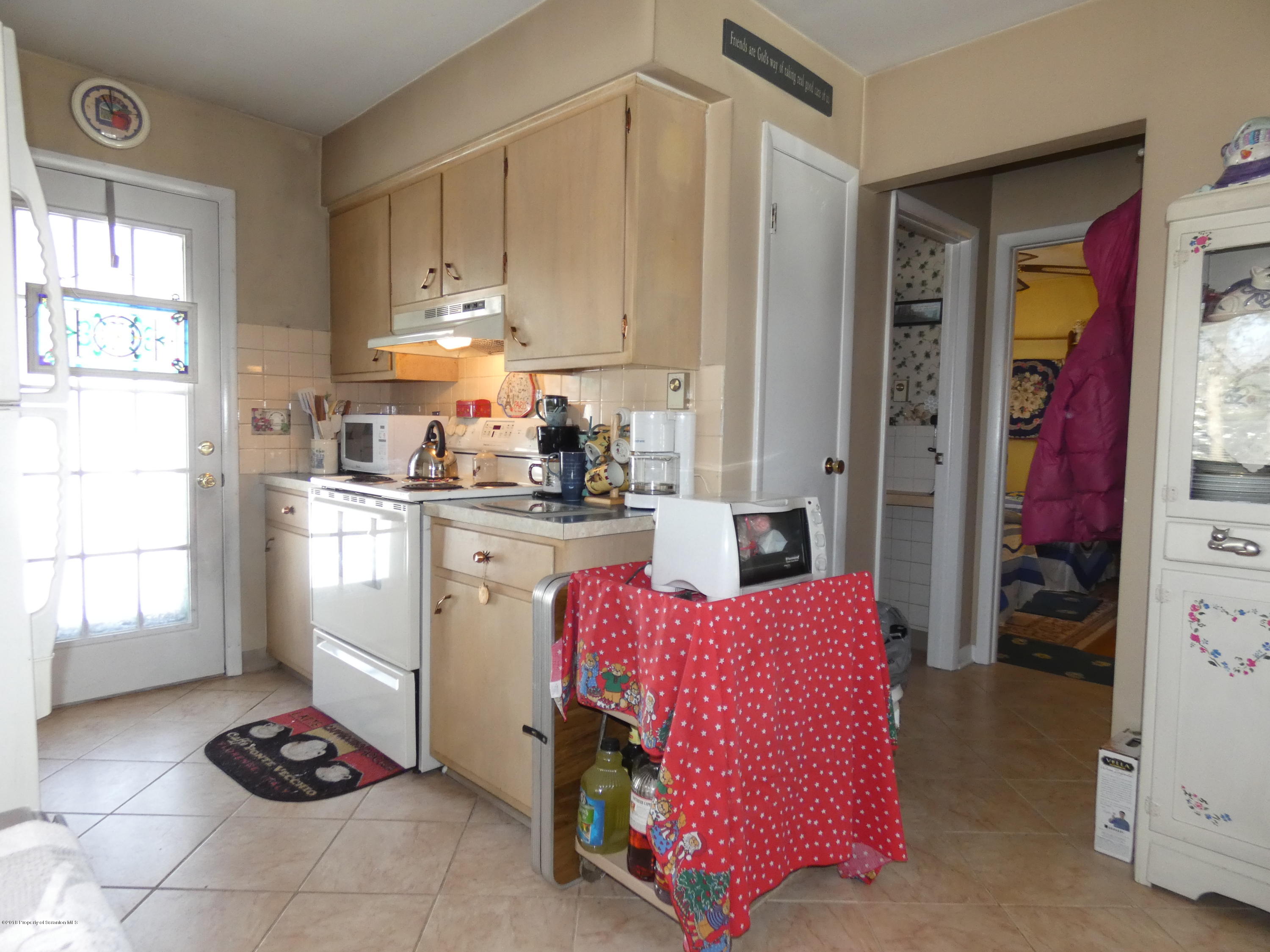71 Old Lake Road Lake Ariel, PA 18436 - Photo 6 of 33 Gallery Image 6