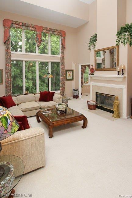 1864 Archers Pointe Rochester, MI 48306 - Photo 20 of 52 Wall of Windows