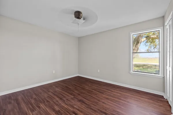 $239,999 | 1706 Avenue A, Danbury, TX 77534