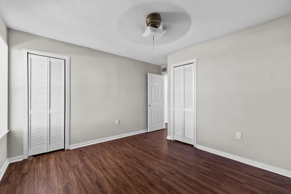 $239,999 | 1706 Avenue A, Danbury, TX 77534