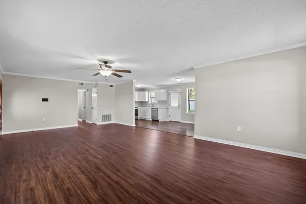 $239,999 | 1706 Avenue A, Danbury, TX 77534