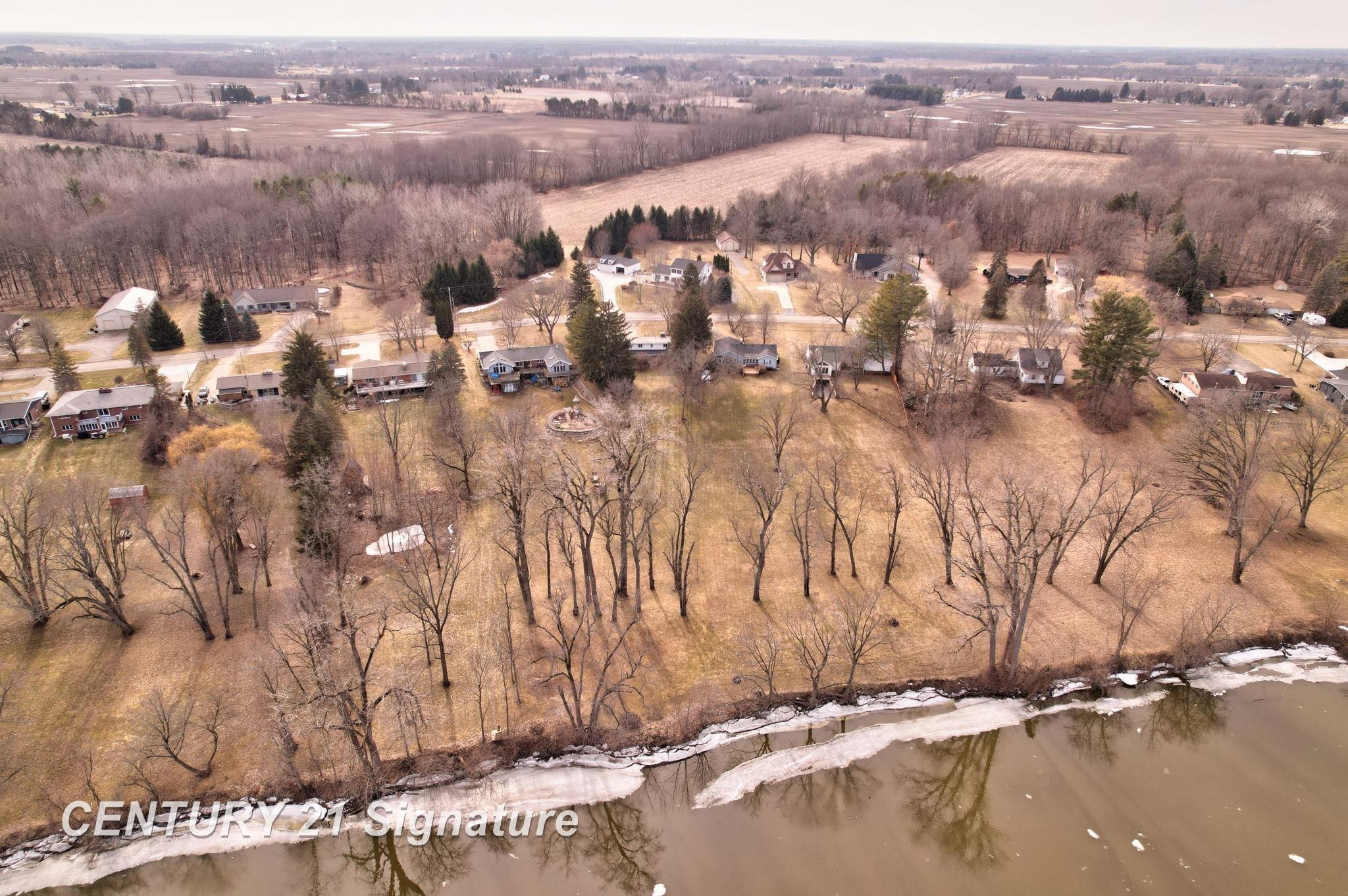 3690 North River Road Freeland, MI 48623 - Photo 40 of 57