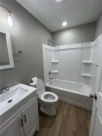 $1,200 | 716 Columbus Street, Unit A & B, Galena, KS 66739