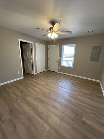 $1,200 | 716 Columbus Street, Unit A & B, Galena, KS 66739