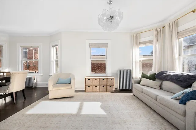 $799,900 | 24 University Avenue, Unit 2, Providence, RI 02906