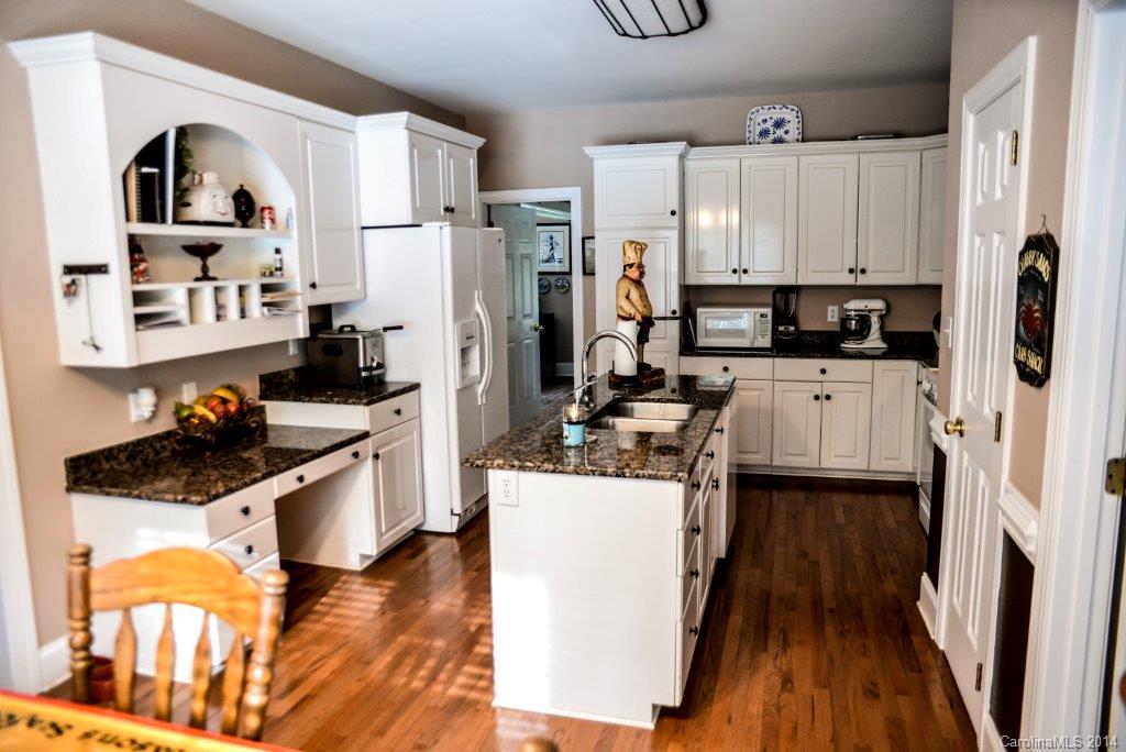 12495 Hartwood Road Midland, NC 28107 - Photo 11 of 24 Gallery Image 11