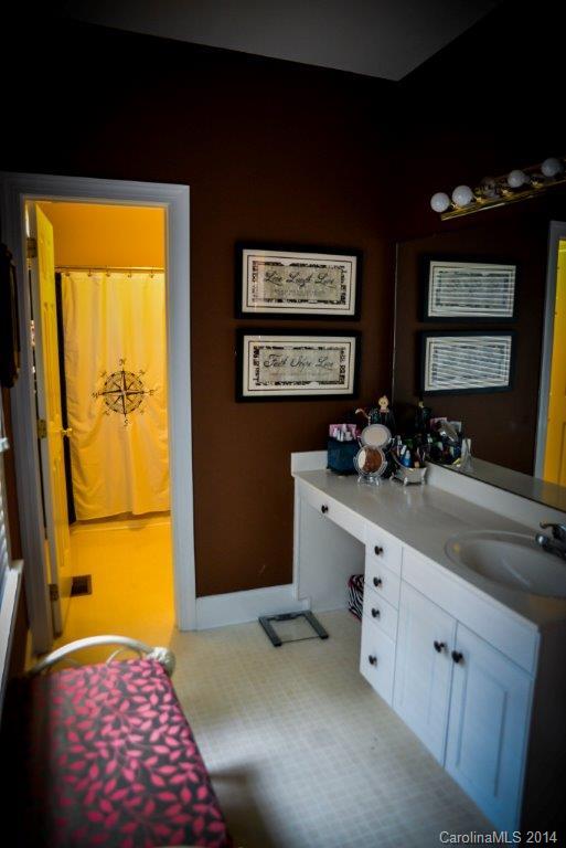 12495 Hartwood Road Midland, NC 28107 - Photo 15 of 24 Gallery Image 15
