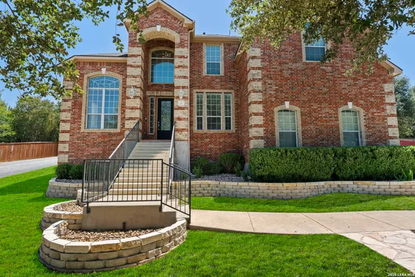 $749,990 | 38 Sable Valley, San Antonio, TX 78258