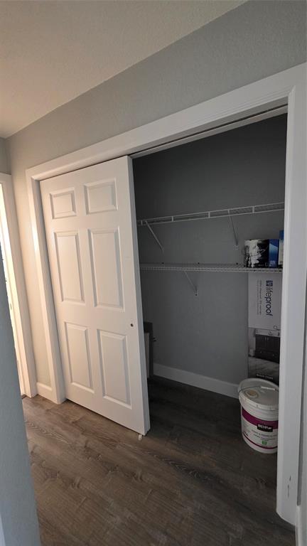 2607 Northeast 8th Avenue, Unit 14 Wilton Manors, FL 33334 - Photo 10 of 12 a bathroom with a toilet