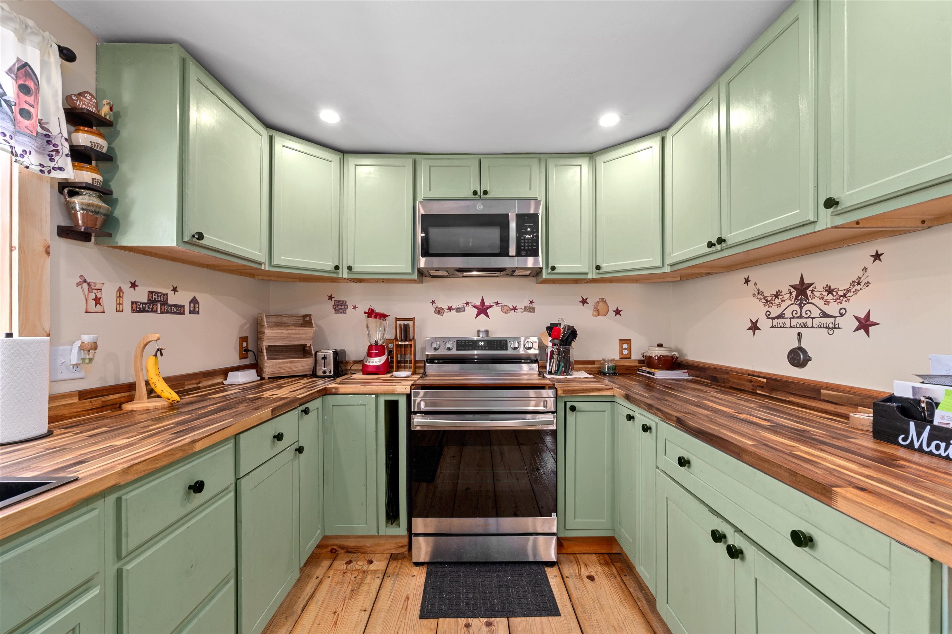 336 New Hampton Road Franklin, NH 03235 - Photo 5 of 36