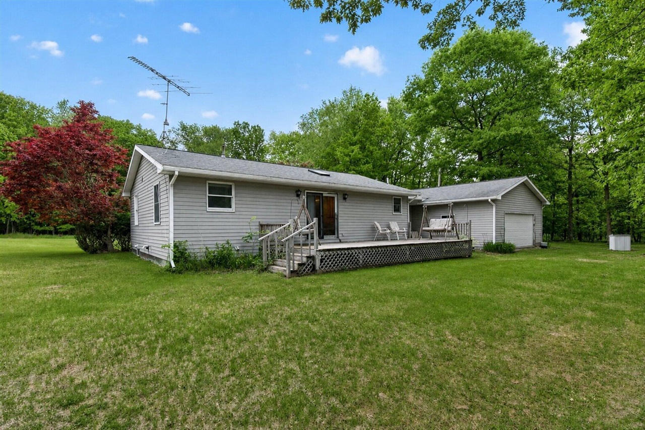 3076 Senator Road Sheridan, MI 48884 - Photo 26 of 53