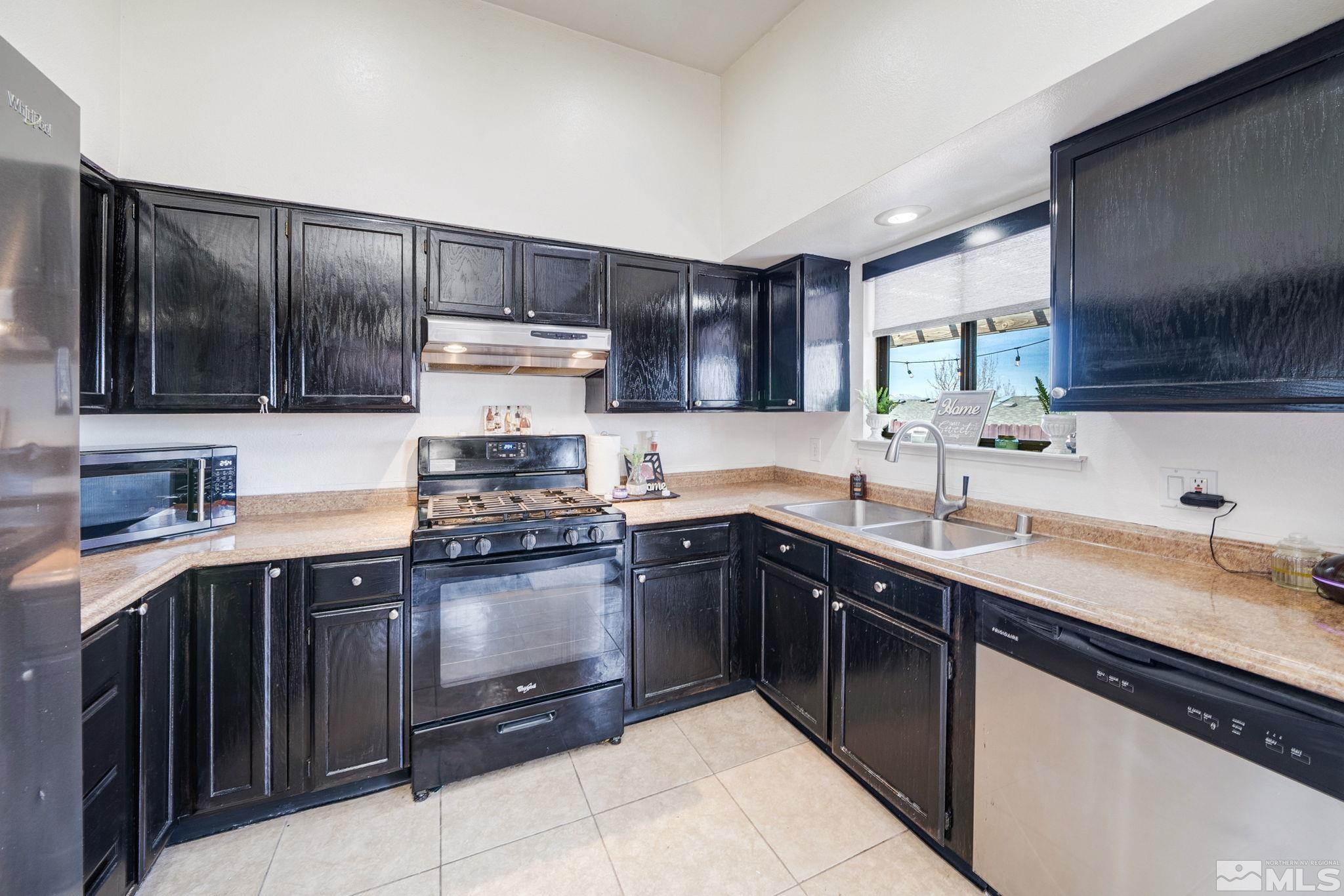 6865 Flower Street Reno, NV 89506 - Photo 8 of 21 Photo 8