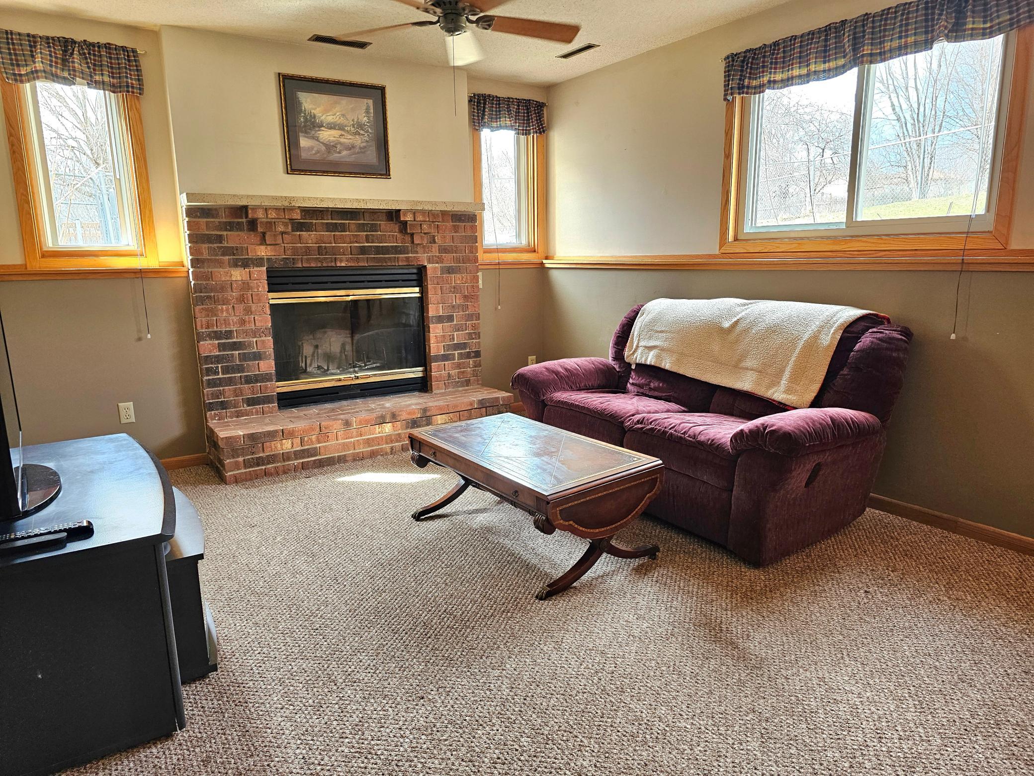 2433 60th Street Northwest Rochester, MN 55901 - Photo 15 of 21