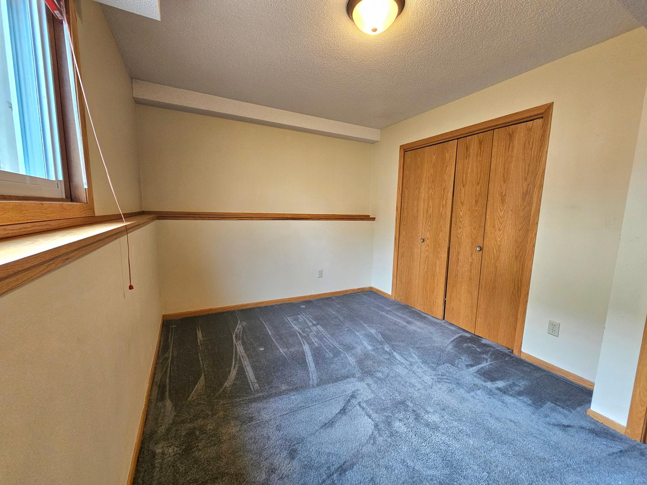 2433 60th Street Northwest Rochester, MN 55901 - Photo 17 of 21