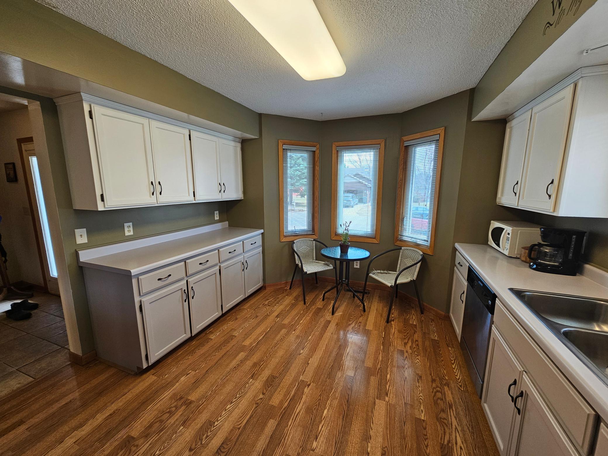 2433 60th Street Northwest Rochester, MN 55901 - Photo 5 of 21