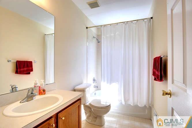 20 Champlain Road Monmouth Junction, NJ 08852 - Photo 20 of 25 Gallery Image 20