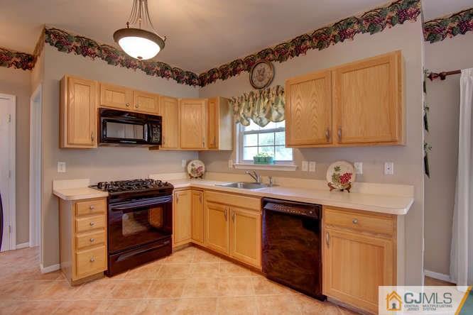 20 Champlain Road Monmouth Junction, NJ 08852 - Photo 10 of 25 Gallery Image 10