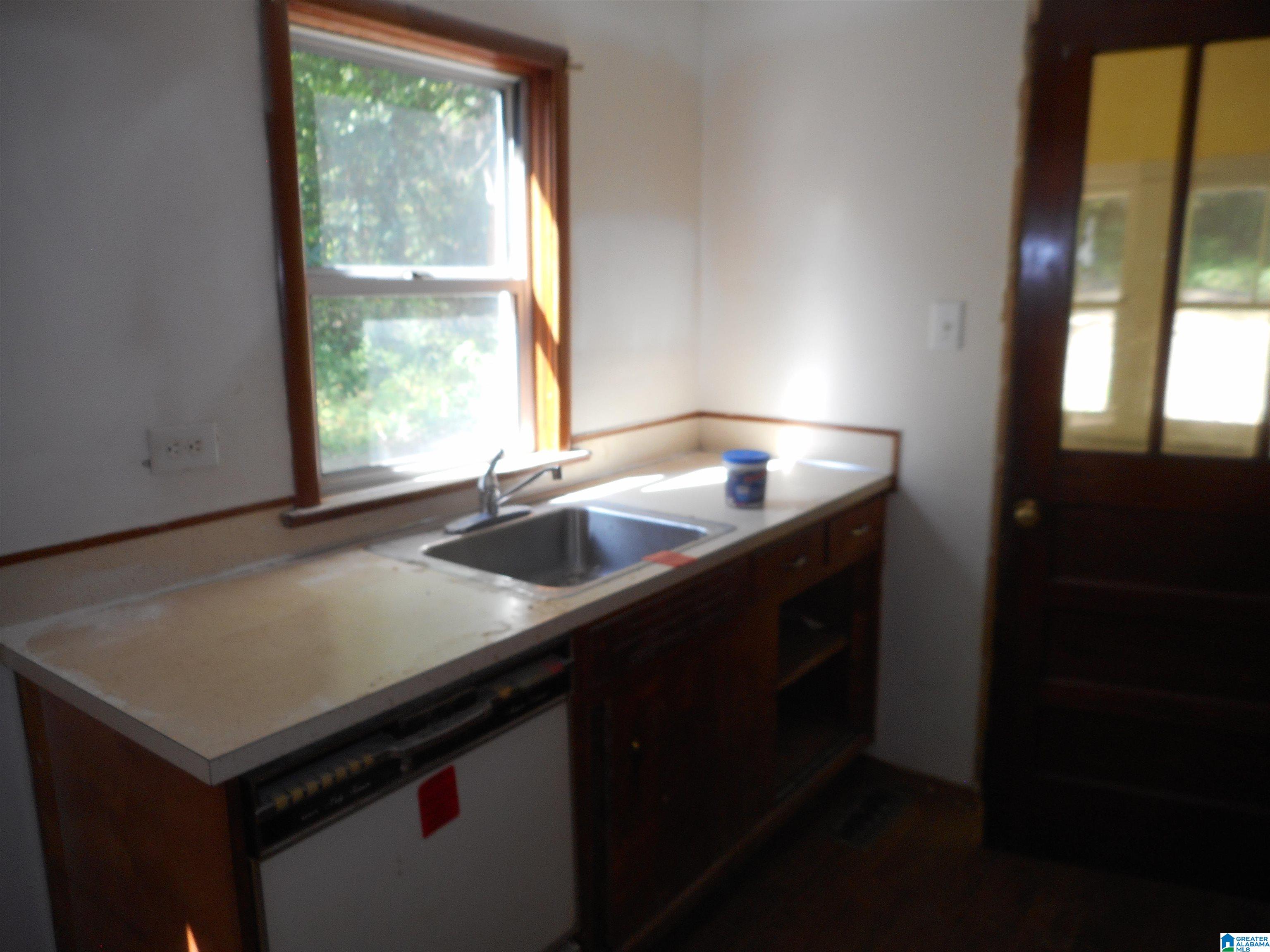 2208 Arcadia Road Birmingham, AL 35214 - Photo 4 of 12