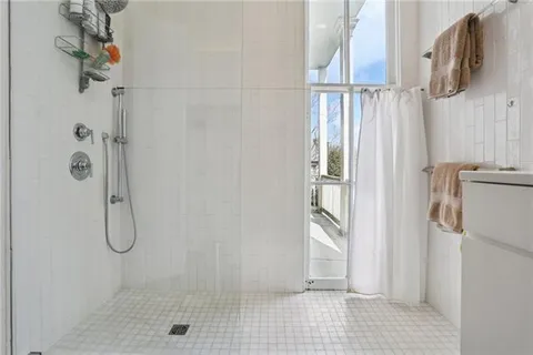 $1,350,000 | 3813 Carondelet Street, New Orleans, LA 70115